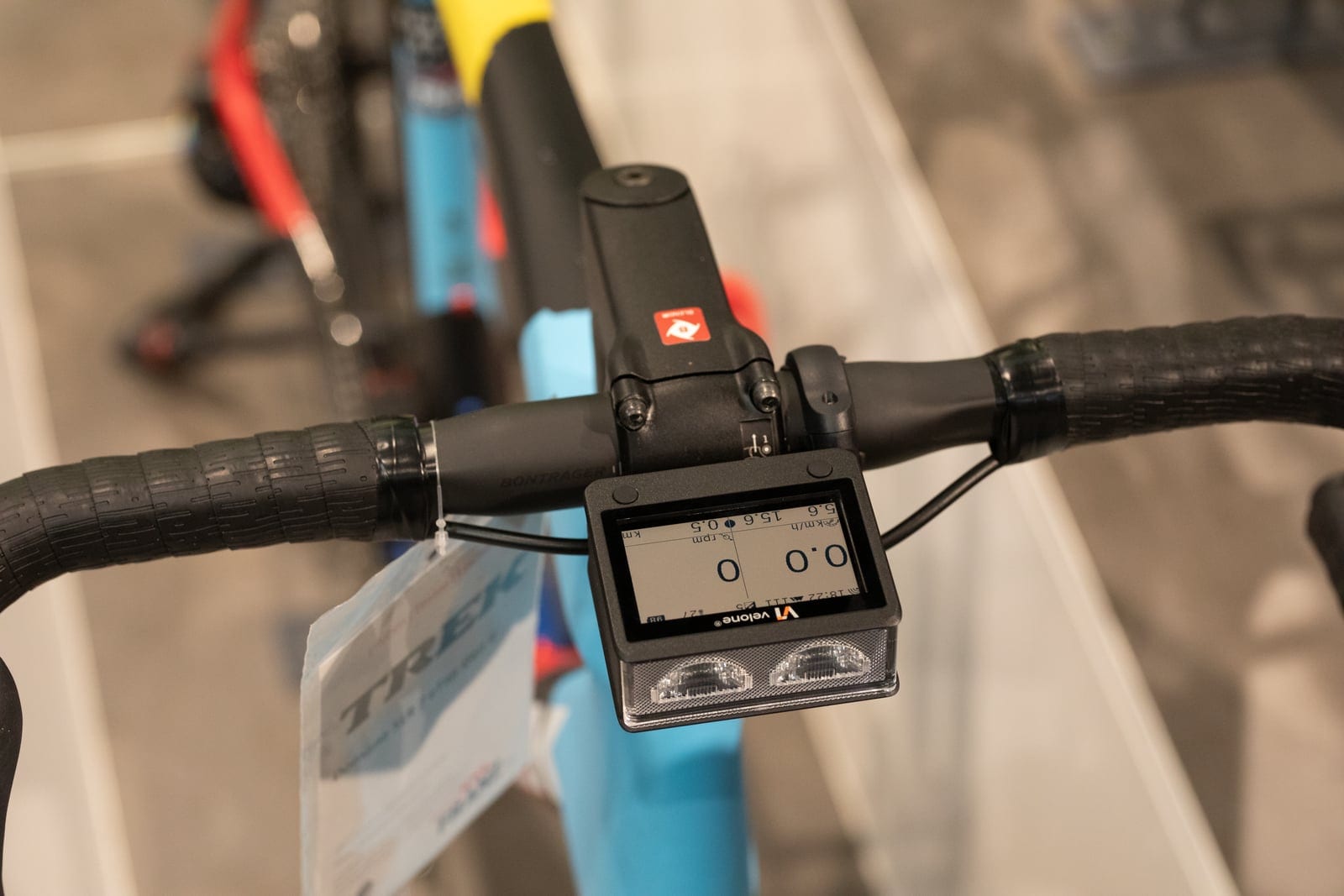 Velone V1 — product photo from the 23 June 2026 shoot (frame 9139)