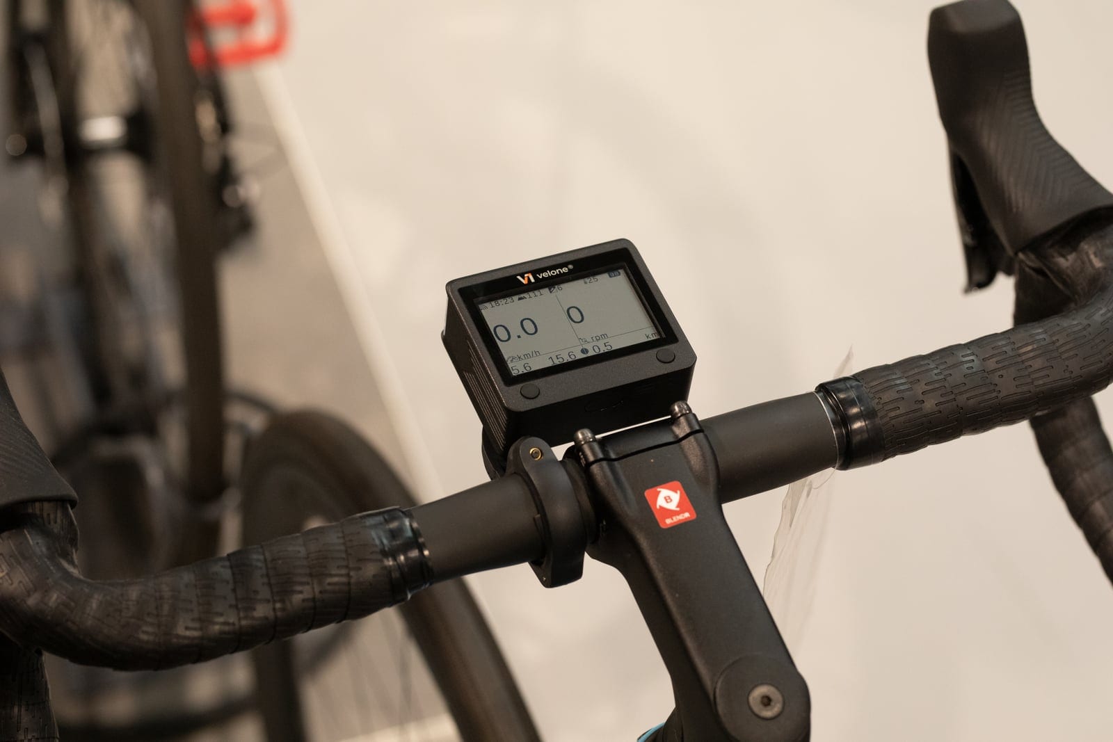 Velone V1 — product photo from the 23 June 2026 shoot (frame 9141)